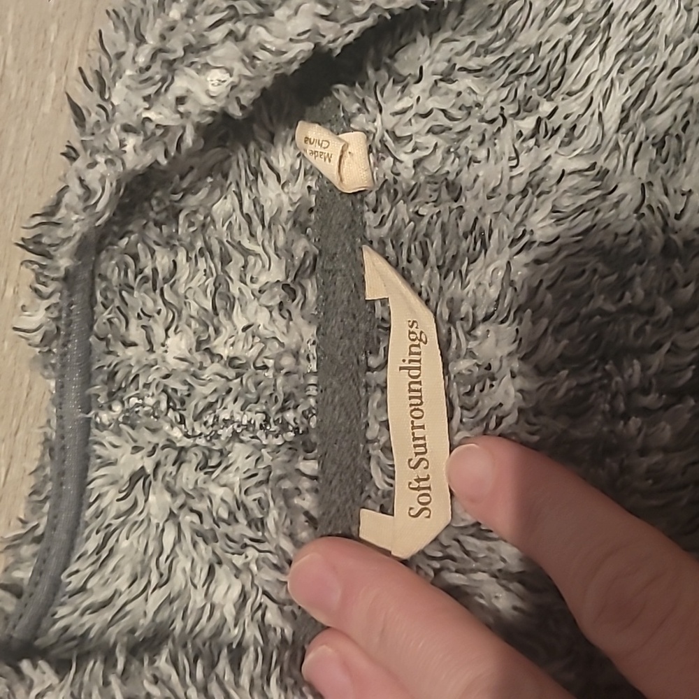Soft Surroundings Cozy Up Waterfall Cardigan with pockets Size Medium Grey/White - Picture 4 of 5